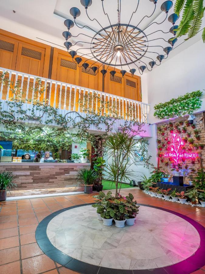 Floresta Hotel Chinatown 쿠알라룸푸르 외부 사진
